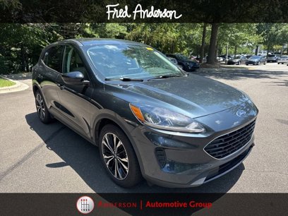 Used 2022 Ford Escape SE w/ SE Sport Appearance Package