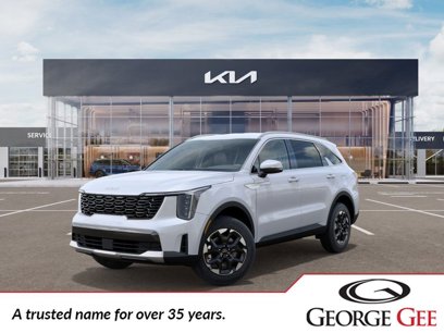 New 2025 Kia Sorento S