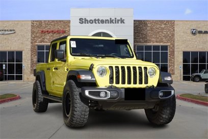 Used 2023 Jeep Gladiator Sport w/ Trailer Tow Package