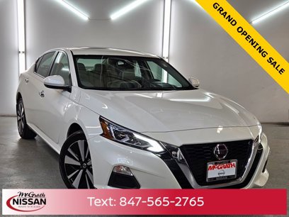 Certified 2022 Nissan Altima 2.5 SV w/ SV Premium Package