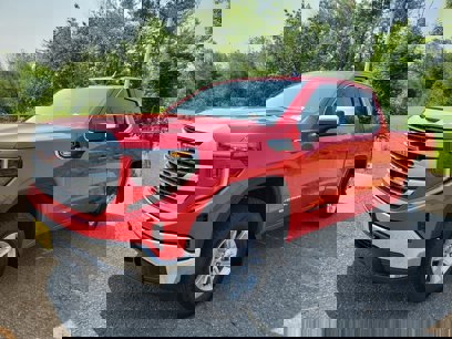 New 2025 GMC Sierra 1500 SLE w/ Preferred Package