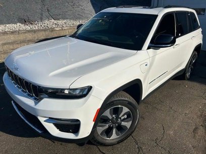 Certified 2022 Jeep Grand Cherokee Limited w/ Luxury Tech Group II