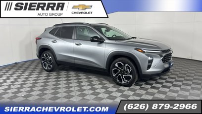 New 2025 Chevrolet Trax RS w/ Driver Confidence Package