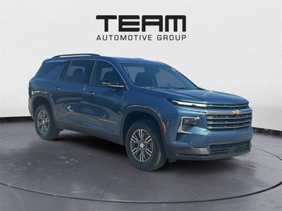 New 2025 Chevrolet Traverse LT w/ Enhanced Driving Package