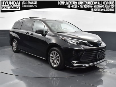 Used 2022 Toyota Sienna XLE