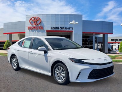 New 2025 Toyota Camry LE