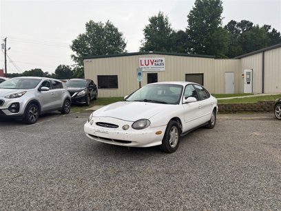 Used 1998 Ford Taurus Sedan