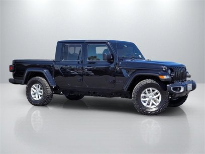 Used 2023 Jeep Gladiator Sport