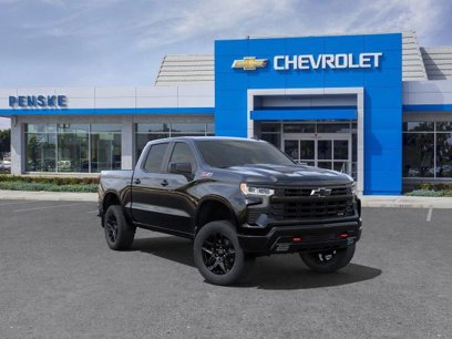 New 2025 Chevrolet Silverado 1500 LT Trail Boss w/ LPO, Dark Essentials Package