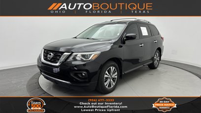 Used 2020 Nissan Pathfinder SV