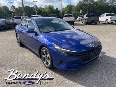 Used 2023 Hyundai Elantra SEL w/ Convenience Package