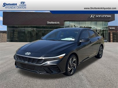 Used 2025 Hyundai Elantra SEL