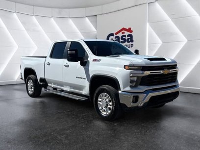 Used 2024 Chevrolet Silverado 2500 LT