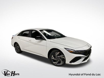 New 2025 Hyundai Elantra SEL