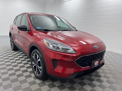 Used 2021 Ford Escape SE w/ SE Sport Appearance Package