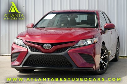 Used 2018 Toyota Camry SE w/ Moonroof Package