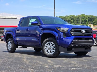 New 2025 Toyota Tacoma SR5