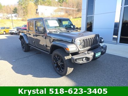 New 2025 Jeep Gladiator Sport