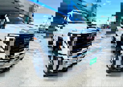 New 2025 GMC Sierra 2500 Pro