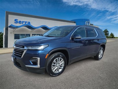 Used 2022 Chevrolet Traverse LT