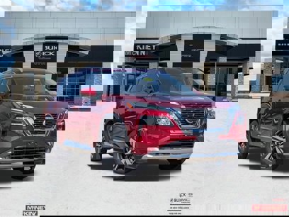 Used 2022 Nissan Rogue Platinum w/ Head-Up Display Package