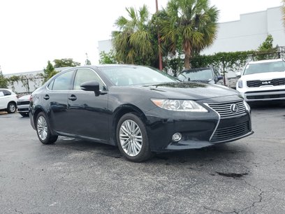 Used 2014 Lexus ES 350 w/ Luxury Package