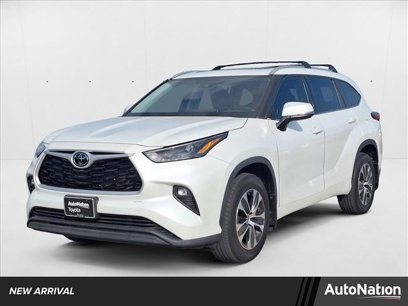 Used 2022 Toyota Highlander XLE