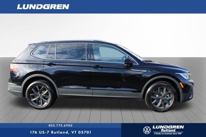 New 2024 Volkswagen Tiguan SE