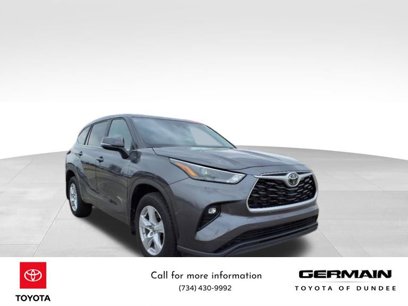 Used 2023 Toyota Highlander LE