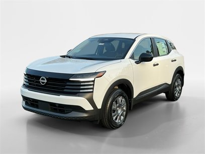 New 2025 Nissan Kicks S
