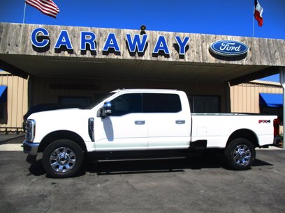 New 2025 Ford F350 Lariat
