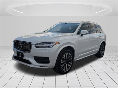 Certified 2022 Volvo XC90 T5 Momentum w/ Climate Package