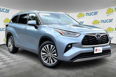 Certified 2022 Toyota Highlander Platinum