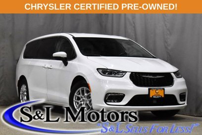 Certified 2023 Chrysler Pacifica Touring-L