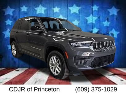 New 2025 Jeep Grand Cherokee Laredo X w/ Luxury Tech Group I