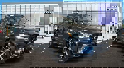 New 2025 Volvo XC60 B5 Ultra w/ Protection Package Premier