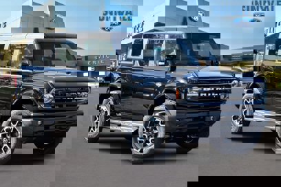 New 2025 Ford Bronco Outer Banks