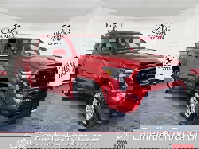 New 2025 Toyota Tacoma SR5