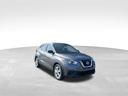 Used 2019 Nissan Kicks S