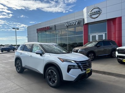 New 2025 Nissan Rogue SV w/ SV Premium Package