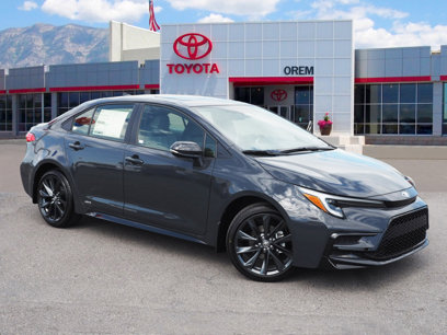New 2025 Toyota Corolla SE w/ SE Premium Package