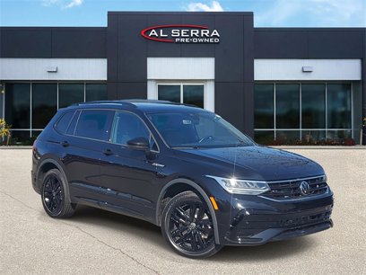 Certified 2022 Volkswagen Tiguan SE R-Line