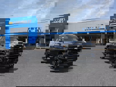 New 2025 Chevrolet Silverado 2500 Custom w/ Custom Value Package