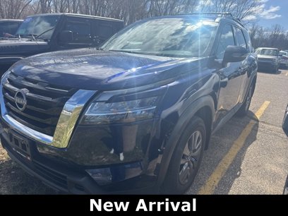 Used 2022 Nissan Pathfinder SV