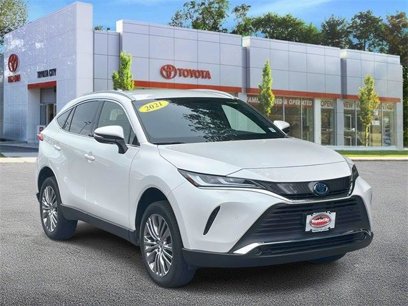 Certified 2022 Toyota Venza XLE