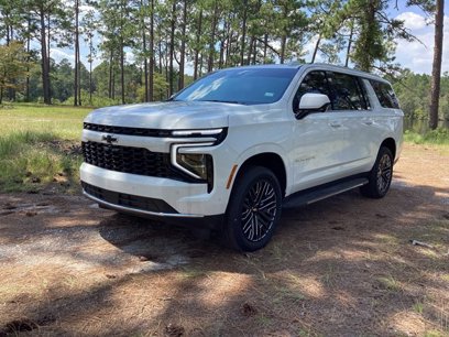 New 2025 Chevrolet Suburban LS