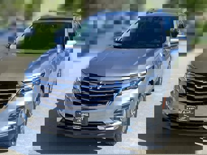 Used 2024 Chevrolet Equinox Premier