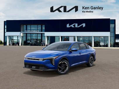 New 2025 Kia K4 EX