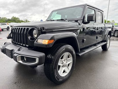 Used 2023 Jeep Gladiator Sport