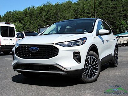 New 2025 Ford Escape SE w/ PHEV Premium Package